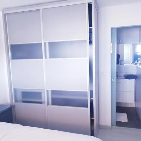 公寓 Luxus Ferienwohnung Meerblick 阿德耶